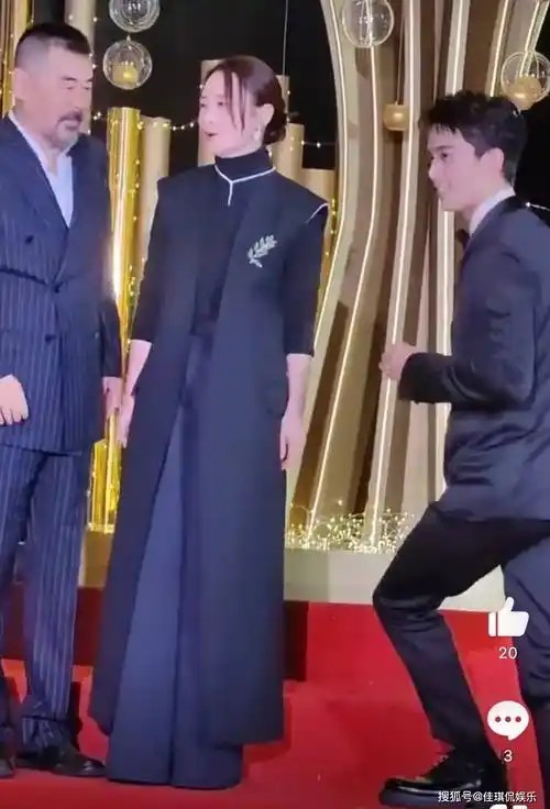 品质盛典经典瞬间胡歌把唐嫣逗的大笑吴磊陈建斌夫妇快乐比心