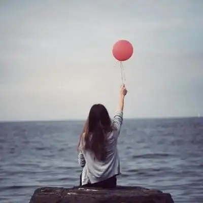 收集   点赞  评论  女生头像 背影 长发 海边 0 5 仲夏之梦61