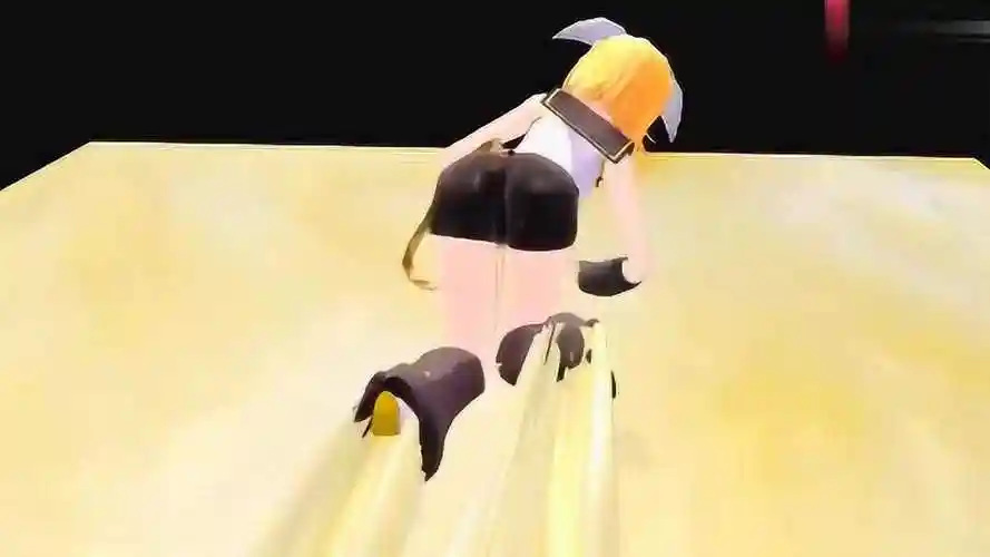 镜音铃被胶水陷阱给困住了