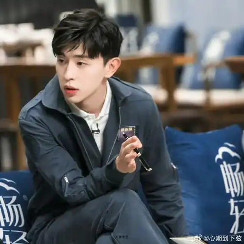 邓伦##邓伦粉丝##邓伦现状#邓伦大侦探,聪明可爱,机智有梗,还特别