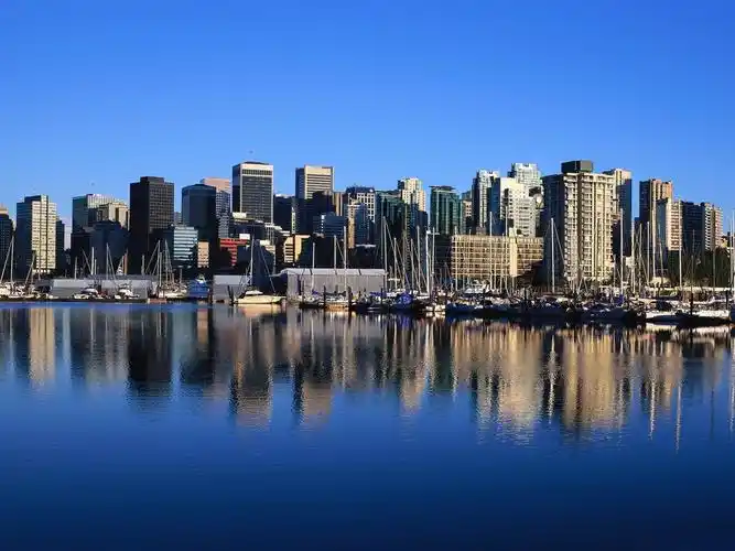 温哥华的天际线-加拿大旅游风景摄影壁纸 - 1280x960 壁纸下载 -10wal