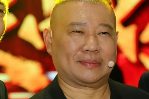 从未这样近距离的看过郭德纲,很帅的哦_新浪看点