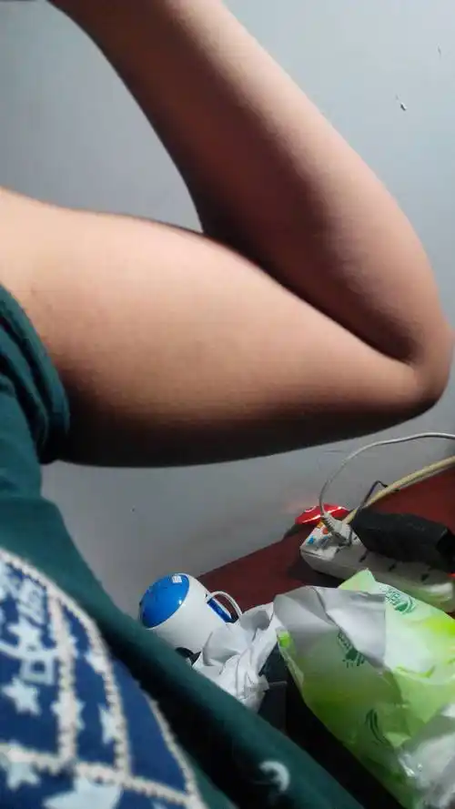 这肱二头肌算大吗,我12岁