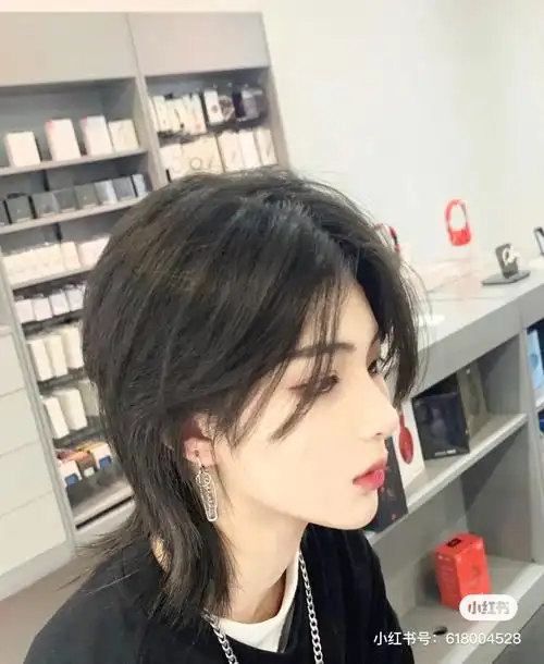 tony你睡了吗我丑的睡不着