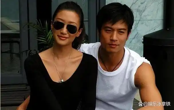 被称亚洲第一美女模特一年七个男友无缝连接孩子生父至今不详