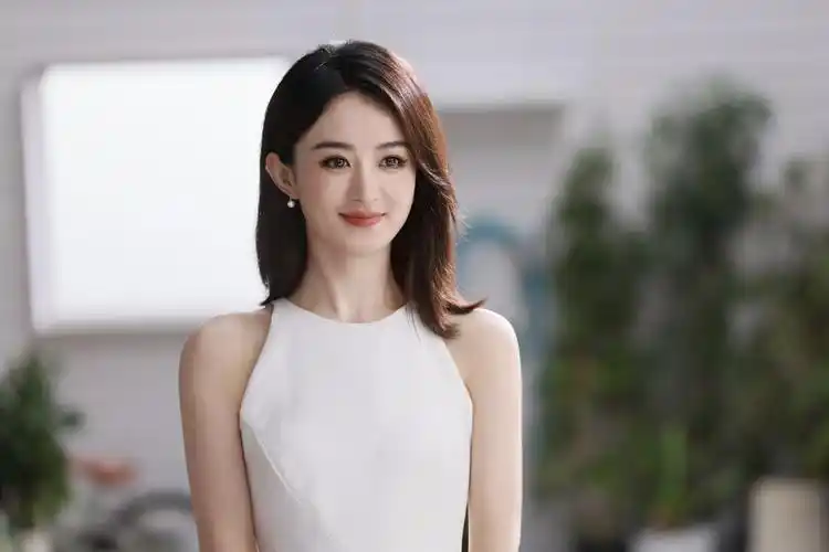 辛芷蕾甘愿做配,我断言:赵丽颖又要拿王炸了!_人间_角色_观众