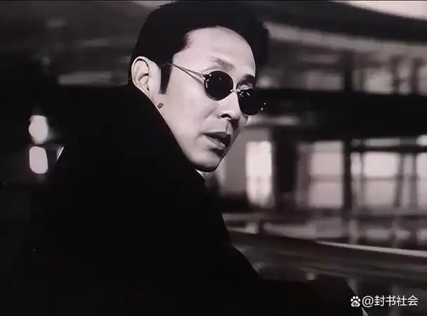 "假正经"还是真君子?内娱最大的笑话,就是陈道明的艺德不行