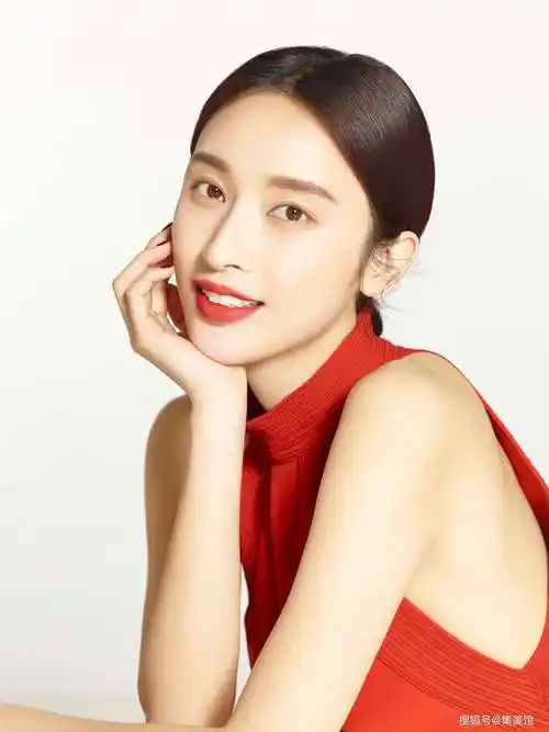 张俪是一个多才多艺,充满魅力的演员.