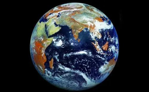 21亿像素地球全景