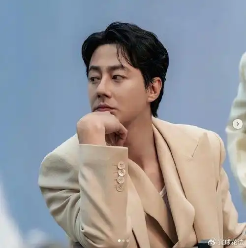 8点认识moving异能赵寅成唯一认爱女星是金敏喜