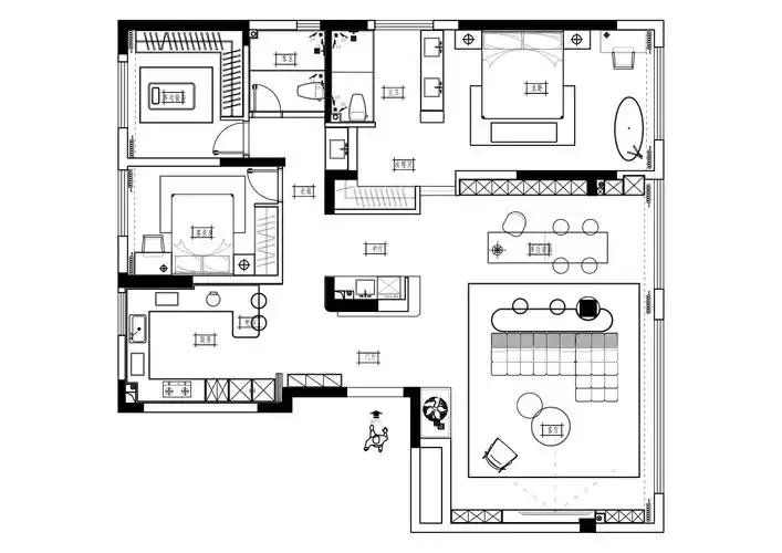 180平三居室户型图