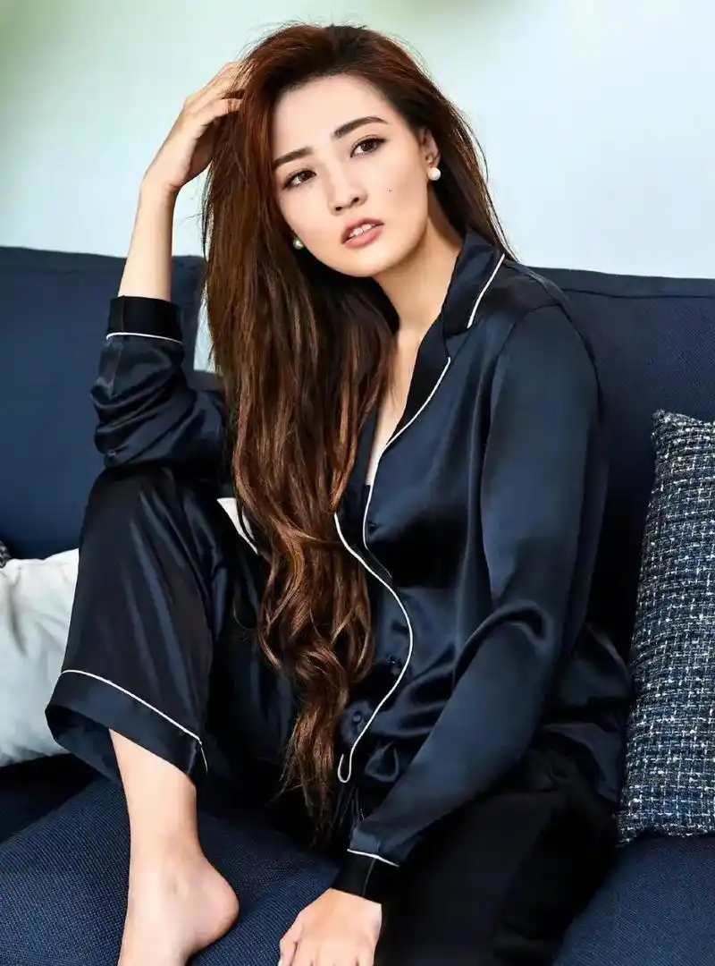 徐璐,广告代言写真集,身材完美,美愈天人 清秀高雅