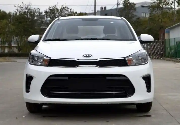 作为起亚旗下的一款小型家轿,焕驰在汽车市场中也是"耕耘"已久,如今在