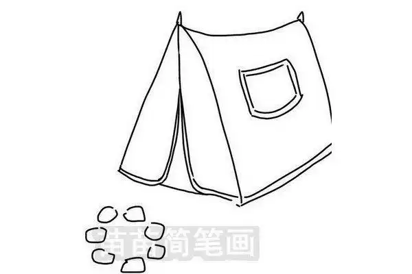 关于野营拉练的简笔画