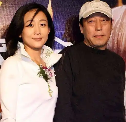 倪大红妻子照曝光,颜值才华与倪萍比起来,网友:一目了然_成功_爱情