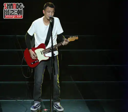 中国新歌声朴翔资料家庭背景揭秘 朴翔曾是帕尔哈提队友