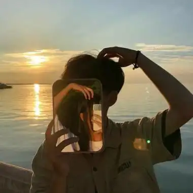 情侣头像真人一人一半分开(1/18)