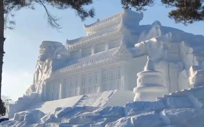 云顶天宫要竣工了,家人们准备好了吗@长白山天池#景点@小哥张起灵