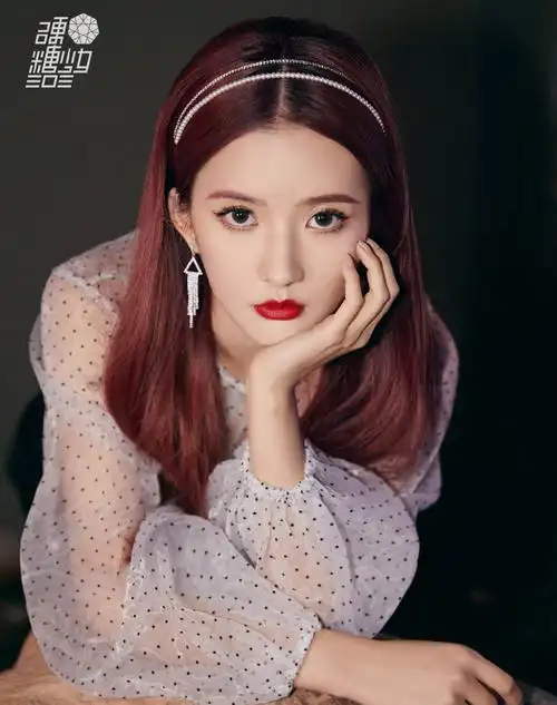 硬糖少女303刘些宁酷飒写真79