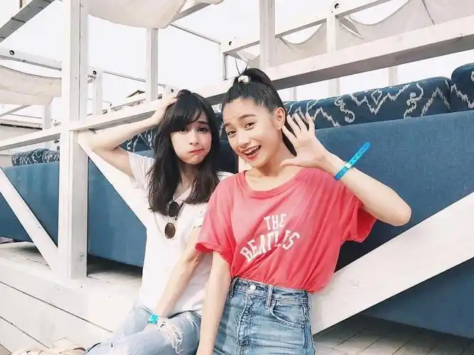 11是大写的2送你一份闺蜜合照秘籍