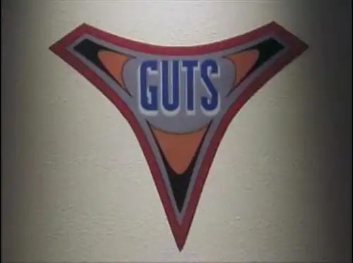 胜利队中的博士正通过激光刀将片头出现的陨石分割,从中得到了一个