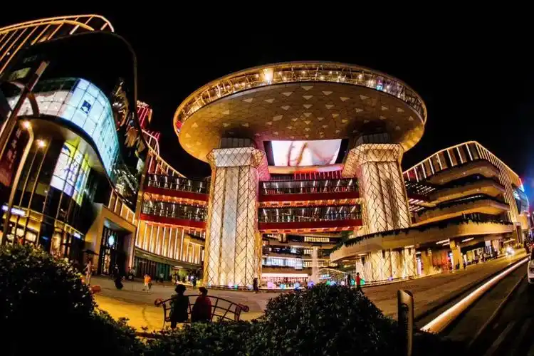 「扬州五彩世界商业运营管理有限公司招聘」-智联招聘