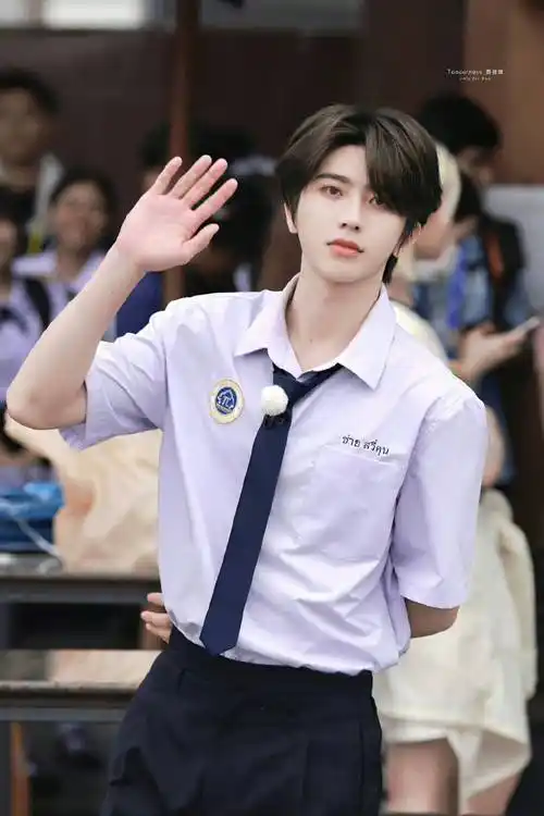 《奔跑吧》停播?节目被曝受蔡徐坤牵连,两细节看出节目组纠结