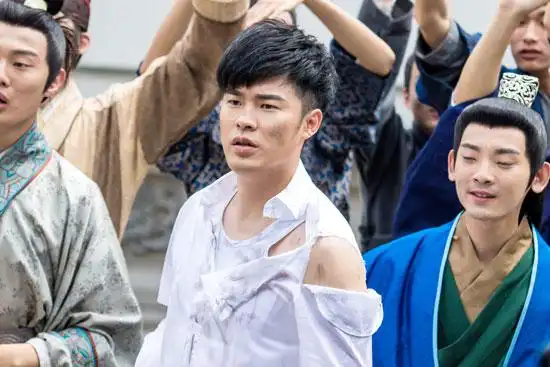 极品家丁陈赫玩穿越化身机智家丁