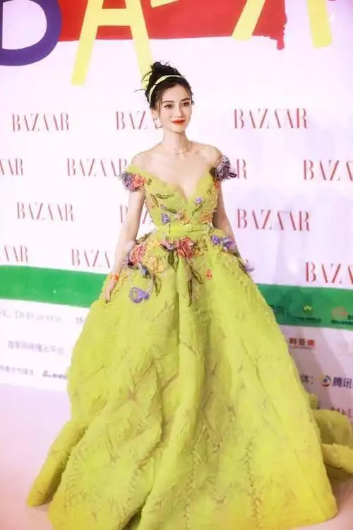 angelababy红毯造型盘点高定扎堆好看到移不开眼睛