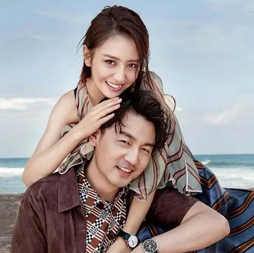 翟煦飞雷佳音结婚照曝光 揭翟煦飞雷佳音恋爱过程怎么没娶佟丽娅