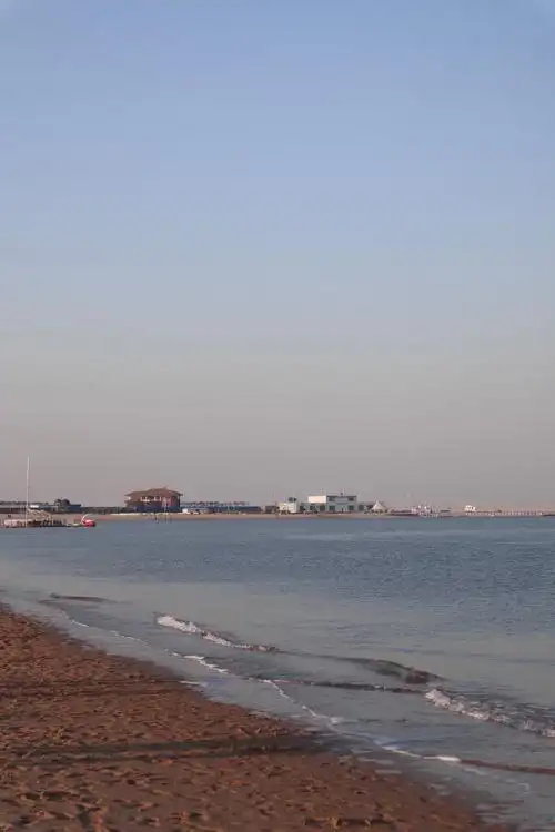 天津东疆湾港口