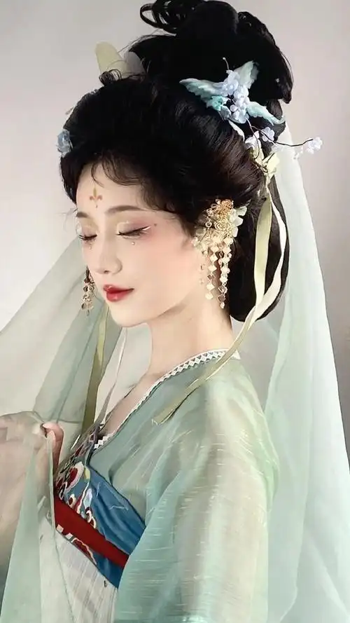 讲个笑话投资几个亿的古装剧做不出这些造型