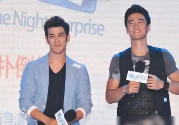 除非看到他与其他男星同框|胡歌|吴奇隆|郭敬明|林更新|黄晓明_网易