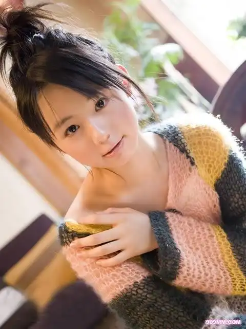 甜美可爱恋爱型女生­