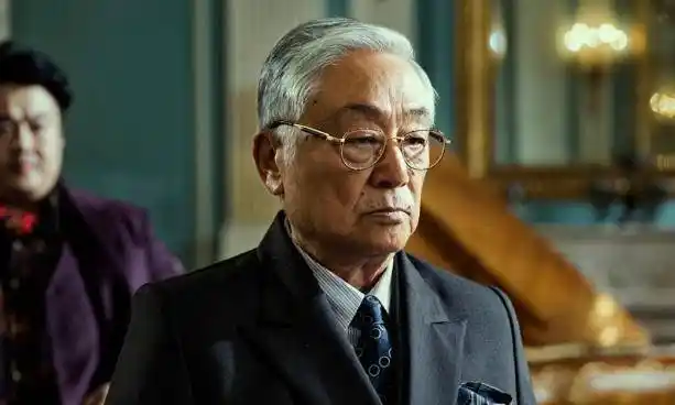 80多岁的男演员曾江,演过很多影视剧,演技确实让人佩服_时候_年龄