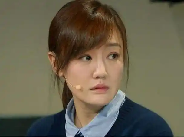 薛佳凝和胡歌分手后现状 薛佳凝出道即巅峰