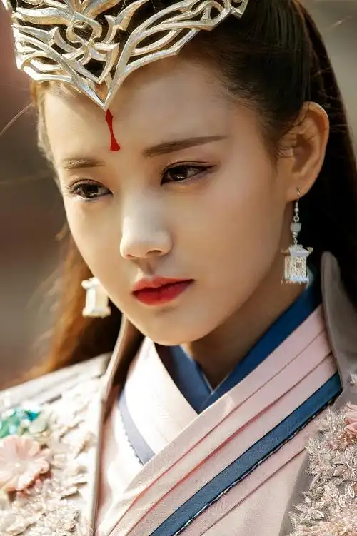 李一桐媚者无疆晚媚1080无字有黑边1by清茶微微苦