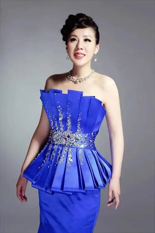 歌唱家王喆歌唱技法优缺点分析及其学习注意事项