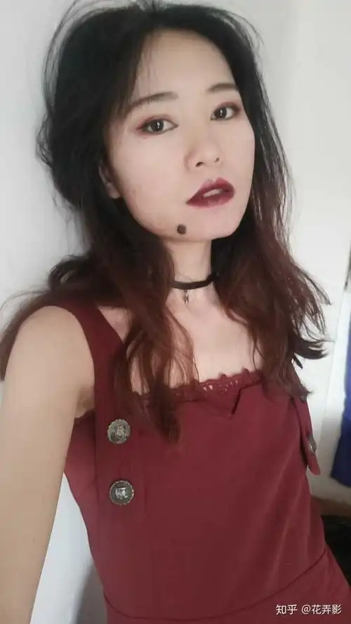 我想知道有多少人长了美人痣啊?