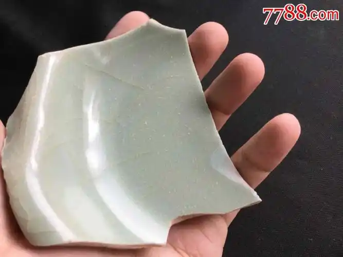 南宋龙泉窑美釉瓷片贡瓷龙泉官窑