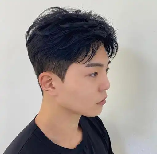 服帖烫男生发型必备