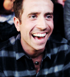 开心大笑哈哈哈高兴gif动图_动态图_表情包下载_soogif