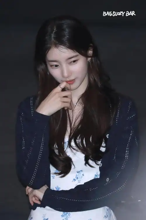 裴秀智wonderland##裴秀智具正仁