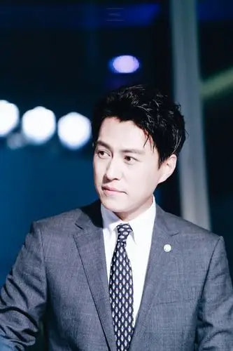 演员靳东法网大使靳东跟着靳东看法网 20170608 上海 优雅·矜持