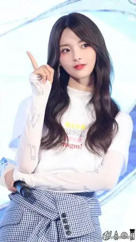 七夕 火箭少女101_杨超越 出席大话西游手游 线下见面会