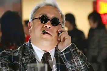 香港电影教父曾志伟一开始拍电影是为了好玩,原是职业足球运动员_百度