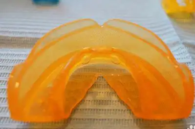 常用的儿童牙齿矫正器哪种效果比较好?费用大约是多少钱?