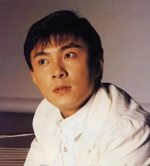 96火热动感天天快乐(张卫健,王韵婵,林汉扬等群星演唱合辑)_尚可名片