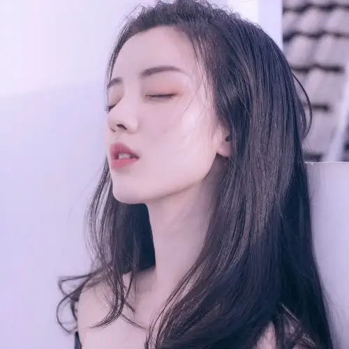 1月1日 11:15   关注   野洵  侧脸女 气质女 女头 御姐 侧脸 锁乔