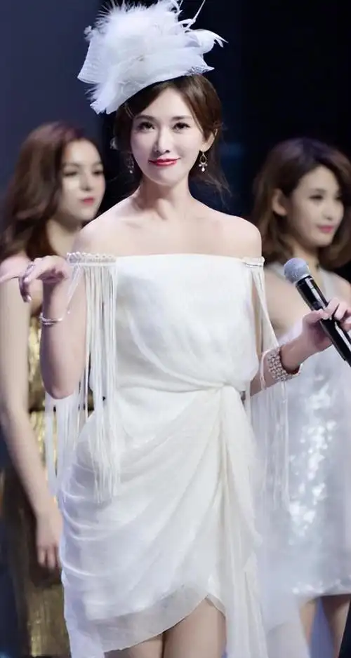 这一次49岁的林志玲不再被世界宽容